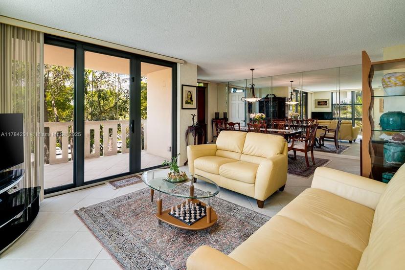 Picture of 1121 Crandon Blvd # F206, Key Biscayne FL 33149