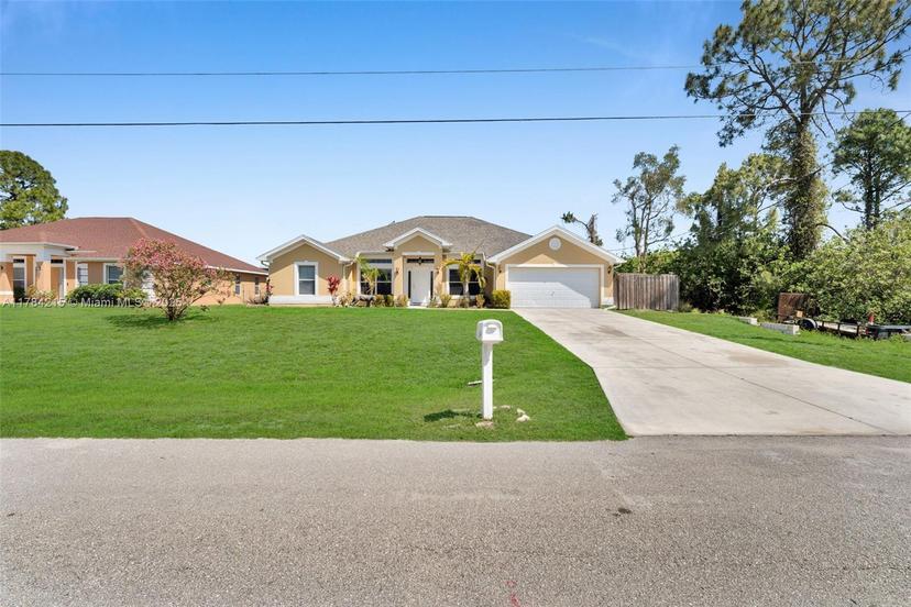 Picture of 5320 Bygone St, Other City - In The State Of Florida FL 33971
