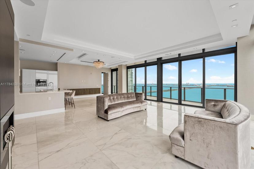 Picture of 460 NE 28Th St # 4104, Miami FL 33137
