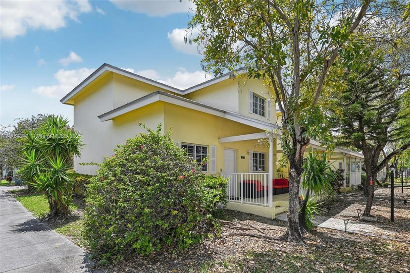 Picture of 380 NW 20Th St # 8, Miami FL 33127