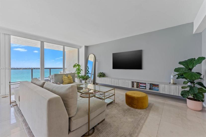 Picture of 7330 Ocean Ter # B, Miami Beach FL 33141