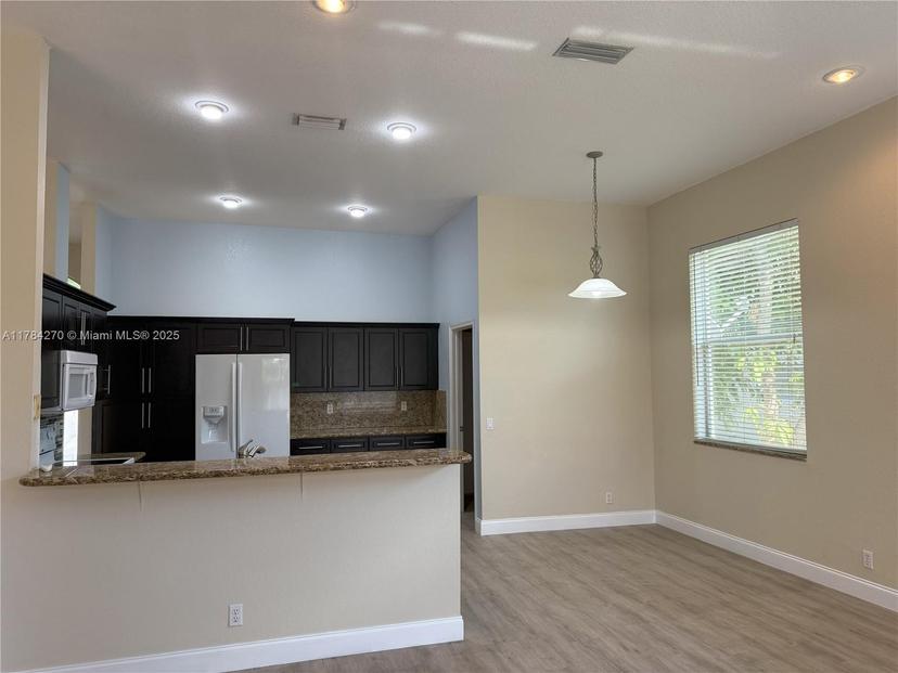 Picture of 5352 NW 57Th Ter, Coral Springs FL 33067