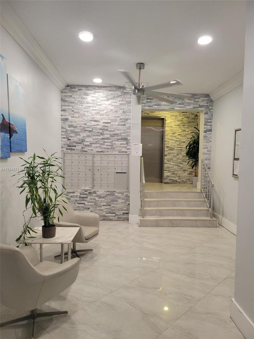 Picture of 2900 Banyan St # 303, Fort Lauderdale FL 33316