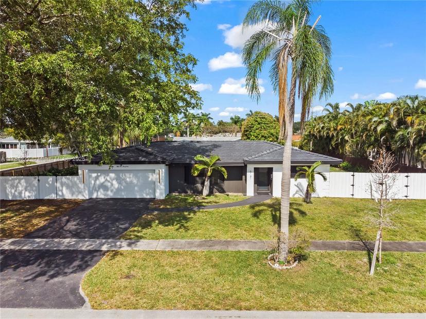 Picture of 5131 Monroe St, Hollywood FL 33021