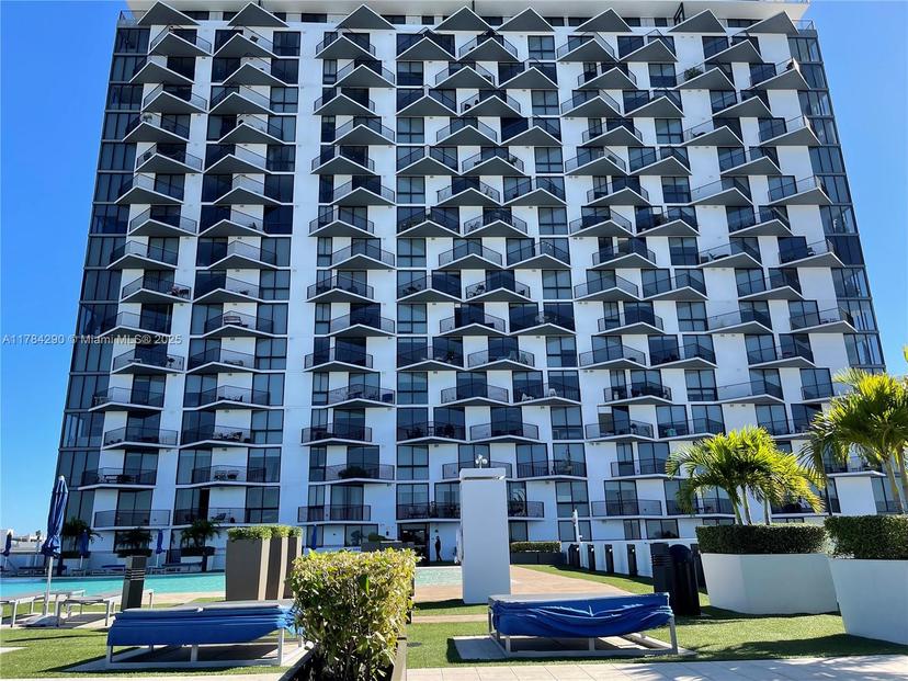 Picture of 5300 Paseo Blvd # 1205, Doral FL 33166