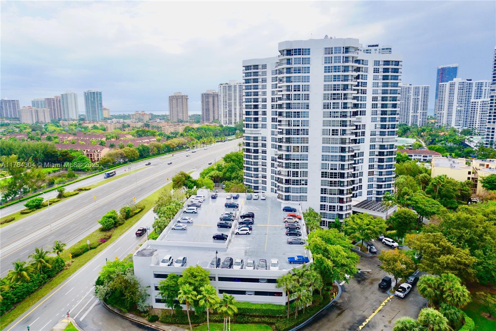 Picture of 3400 NE 192Nd St # 606, Aventura, FL 33180