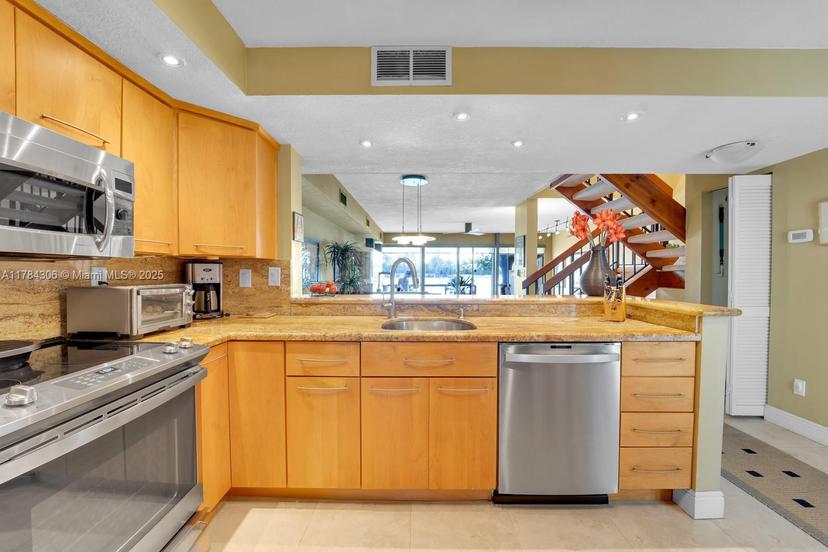Picture of 5059 SW 71St Pl, Miami FL 33155