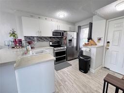 Picture of 2216 N Cypress Bend Dr # 501, Pompano Beach, FL 33069