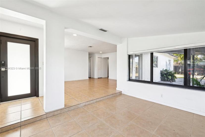 Picture of 6451 Coolidge St, Hollywood FL 33024