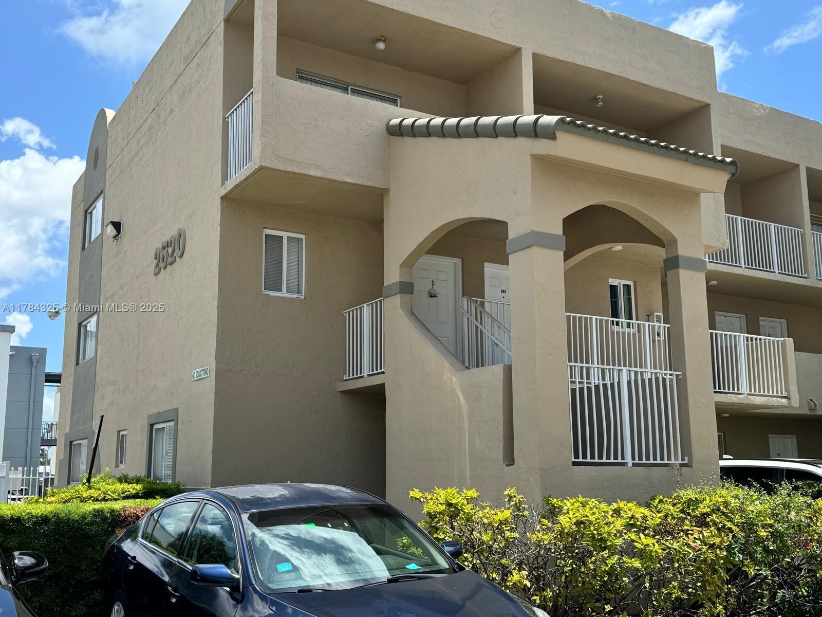 Picture of 2620 W 76Th St # 201, Hialeah, FL 33016