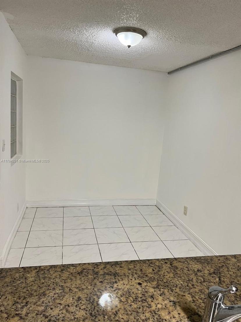 Picture of 5955 NW 25Th Ct # 208, Sunrise FL 33313