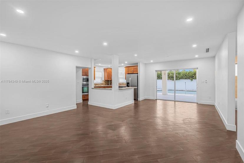 Picture of 8955 SW 198Th Ter, Cutler Bay FL 33157