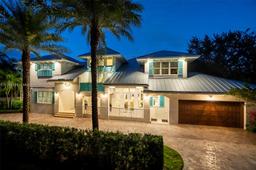 Picture of 545 SW Indianola St, Stuart, FL 34994
