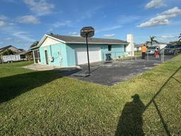 Picture of 32224 SW 200Th Ct, Homestead, FL 33030