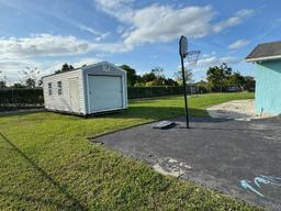Picture of 32224 SW 200Th Ct, Homestead, FL 33030