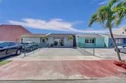 Picture of 7024 W 17Th Ct, Hialeah, FL 33014