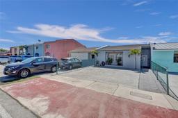 Picture of 7024 W 17Th Ct, Hialeah, FL 33014