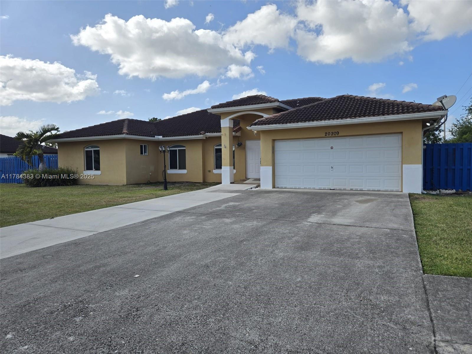 Picture of 20209 SW 325Th St, Homestead, FL 33030