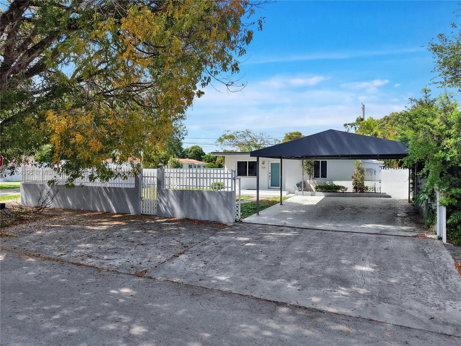 Picture of 7191 SW 14Th St, Miami, FL 33144