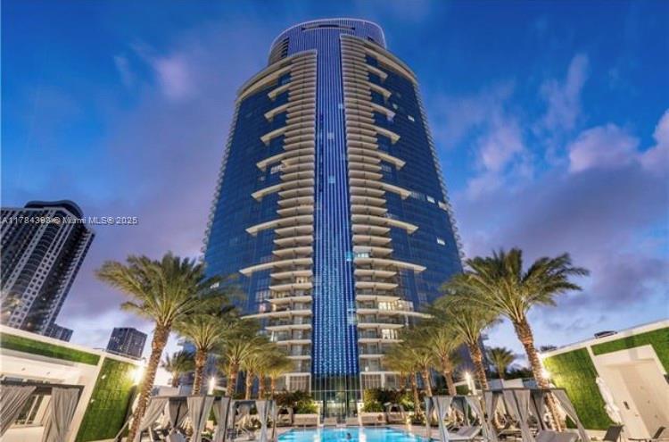 Picture of 851 NE 1St Ave # 1605, Miami FL 33132