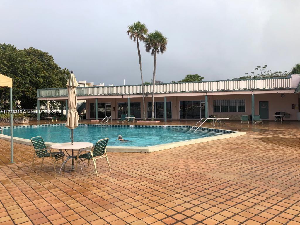 Picture of 1481 NE Miami Gardens Dr # 170, Miami, FL 33179