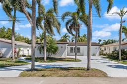 Picture of 3833 SW 67Th Ter, Miramar, FL 33023