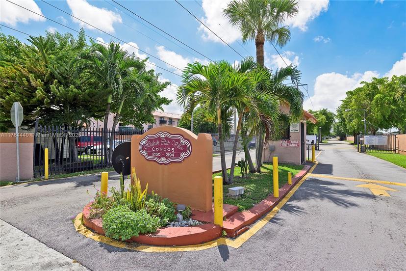 Picture of 2170 W 60Th St # 16108, Hialeah FL 33016