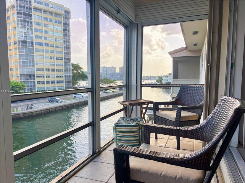 Picture of 2600 Diana Dr # 311, Hallandale Beach FL 33009