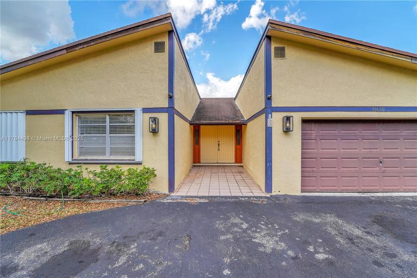 Picture of 11610 SW 113Th Pl, Miami FL 33176