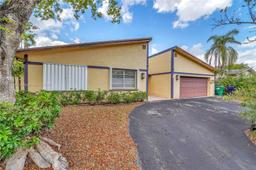 Picture of 11610 SW 113Th Pl, Miami, FL 33176