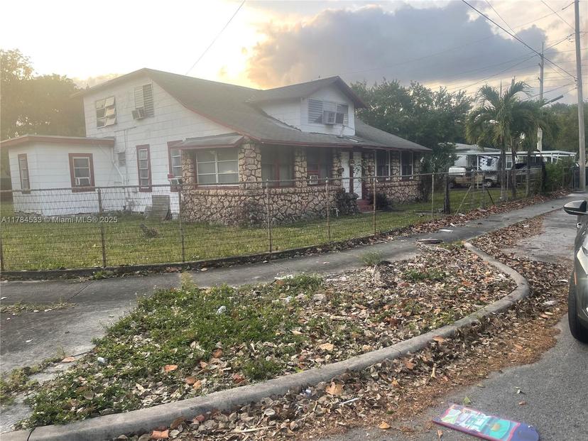 Picture of 5700 NW 9Th Ave, Miami FL 33127