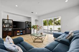 Picture of 23944 SW 107Th Pl, Homestead, FL 33032