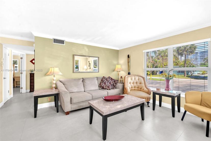 Picture of 3216 NE 13Th St # 1, Pompano Beach FL 33062