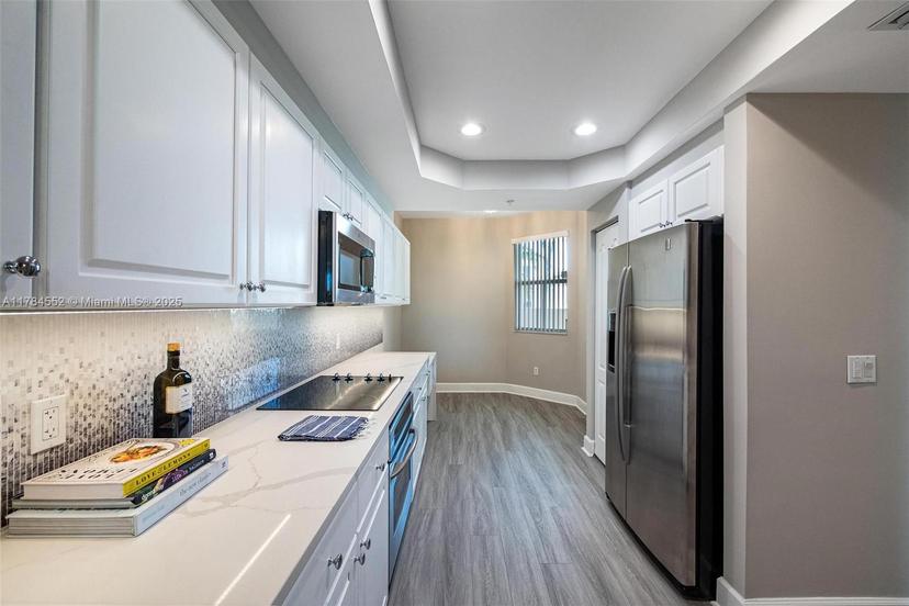 Picture of 7598 SW 102Nd St # 300, Pinecrest FL 33156