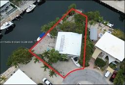 Picture of 120 Captains Ct, Islamorada, FL 33070