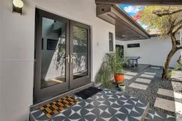Picture of 16821 SW 83Rd Ave, Palmetto Bay, FL 33157