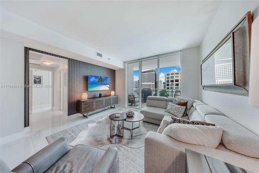 Picture of 951 Brickell Ave # 3201, Miami FL 33131