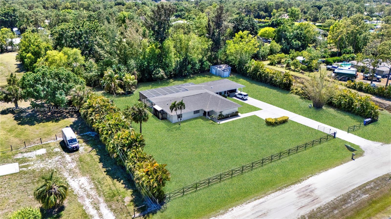 Picture of 17746 N 48Th Ct N, Loxahatchee, FL 33470