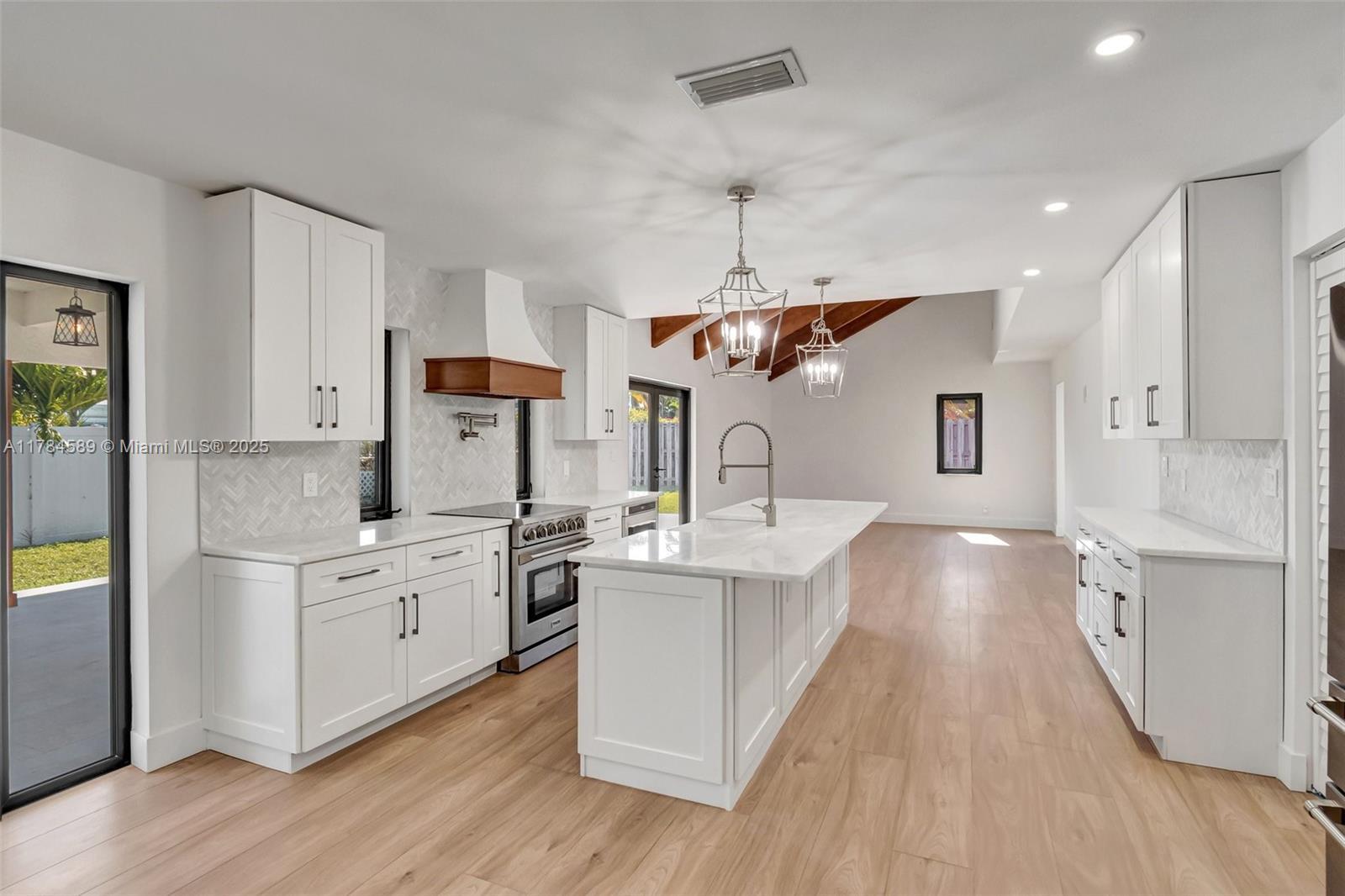 Picture of 1508 SE 13Th St, Deerfield Beach, FL 33441