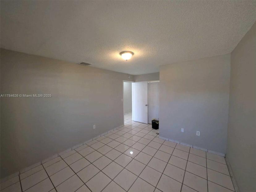 Picture of 13910 SW 160Th Ter, Miami FL 33177