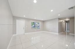 Picture of 10850 Eureka St, Boca Raton, FL 33428