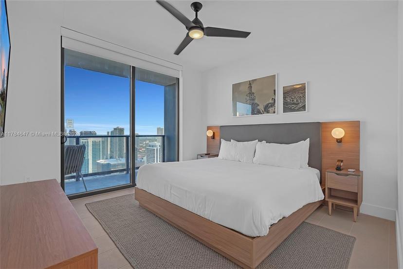 Picture of 601 NE 1St Ave # 4307, Miami FL 33132