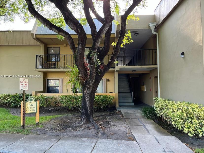 Picture of 10421 N Kendall Dr # C104, Miami FL 33176