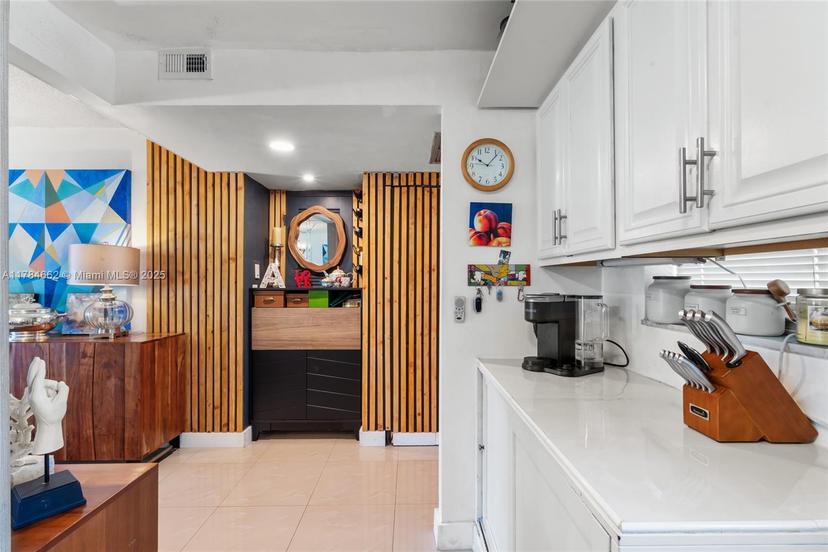 Picture of 2851 Leonard Dr # J109, Aventura FL 33160