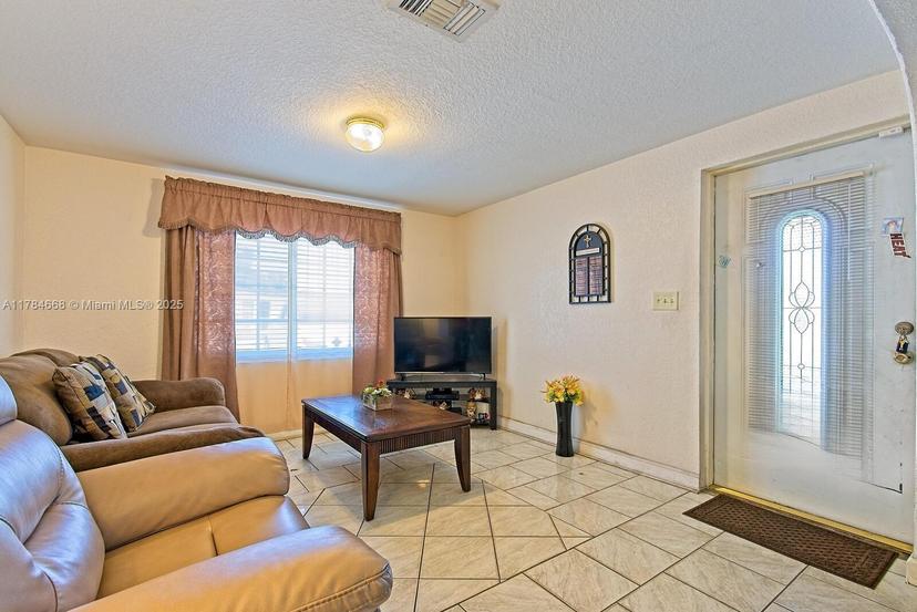 Picture of 12730 NW 22Nd Ave, Miami FL 33167