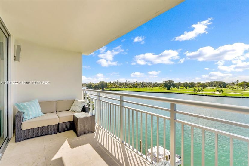 Picture of 9250 W Bay Harbor Dr # 5C, Bay Harbor Islands FL 33154