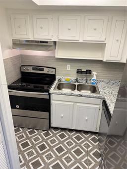 Picture of 1535 SE 15Th St # 202, Fort Lauderdale, FL 33316