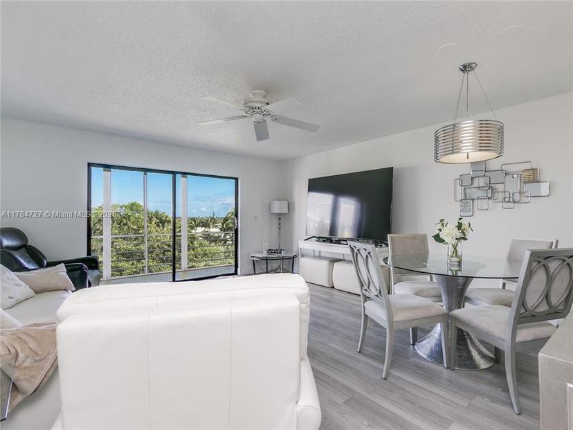 Picture of 1425 Atlantic Shores Blvd # 605, Hallandale Beach FL 33009