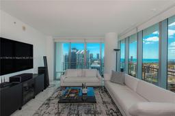 Picture of 92 SW 3Rd St # 4605, Miami, FL 33130
