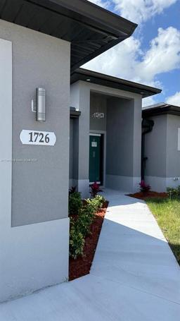 Picture of 1726 NW 20Th Terrace, Cape Coral, FL 33993